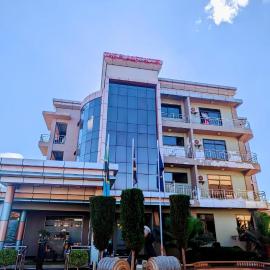 The Planet Hotel، فندق في Kahama
