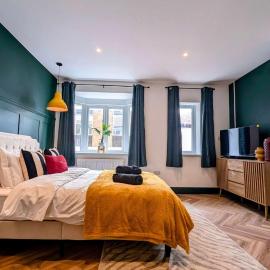 Luxury Coastal Maisonette Roof Terrace Sleeps 8, hotel v destinácii Seaton