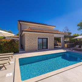 Holiday house VILLA ANDRO
