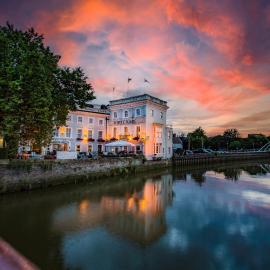 The White Hart Hotel, Boston, Lincolnshire - The Coaching Inn Group, хотел в Бостън