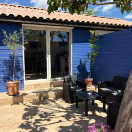 Maison Gekko I & II, climatisée avec patio, places de parking privées, plage à 800m, hotel in Palavas-les-Flots