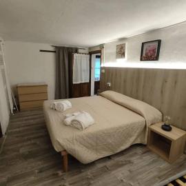 La ca veja, hotel a Locana
