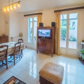 Charming Toulouse House Garden & Garage, hotel in Toulouse