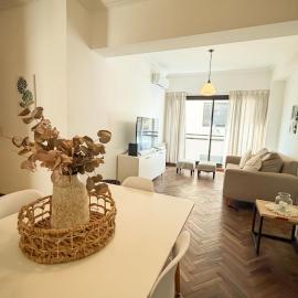 Dpto ubicacion ideal para cuatro huespedes - Bonavista Rentals, hotel i Salta