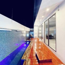 3 Bedroom house、アクラのホテル