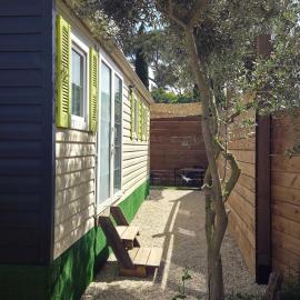 Bungalow Privé - Calme - Climatisation - Parking gratuit, viešbutis mieste Châteauneuf-lès-Martigues