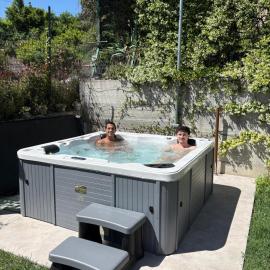 Holiday Apartments Campoverde, хотел в Сало
