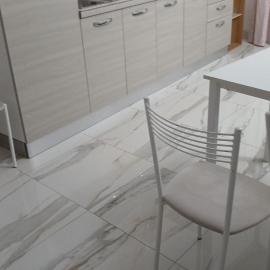 Appartamento Masha Como, hotel en Mozzate