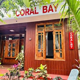 Coral Bay Villa، فندق في بوتوفيل