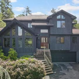 Blue Mountain Getaway!