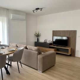 Green Nest Apartment