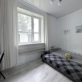Mountain View Guest House, hotel in Zhabagly