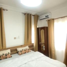RT Gust House And Business Center, hotel in Pantang