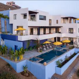Dream vacation home with 4bd and 5ba overlooking the Pacific, Hotel in El Pescadero