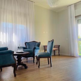 Sangallo Comfort Home, hotel u gradu Čivitavekja