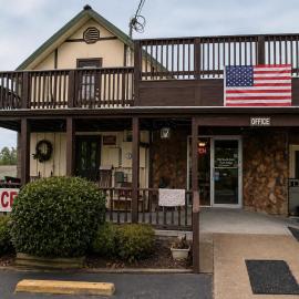 Big South Fork Trail Lodge Stearns,Stearns的飯店