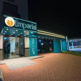 Imperial Hotel, Hotel in Santa Bárbara