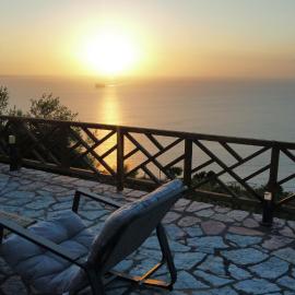 Luxury Pigeons Cave Suites