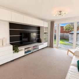 Modern 4-Bed Detached Home in Stoke Gifford