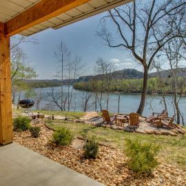 'CopperTop Cabin' Waterfront White River Retreat, hotel Norforkban
