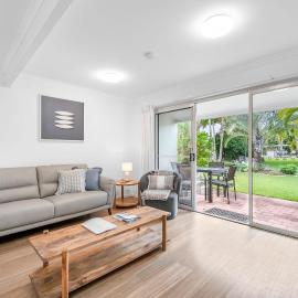 Peaceful Garden Escape - 2BR Noosaville Getaway