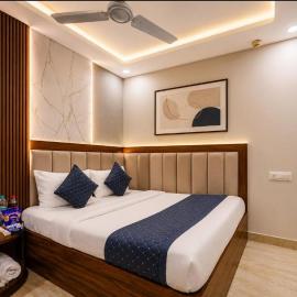 Hotel R Dx Arakashan Road - Near New Delhi Railway Station, hotell sihtkohas New Delhi
