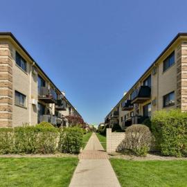 Mins from O'Hare • Safe Location • Private Parking, hotel in Chicago