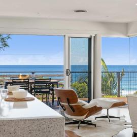 Surf Watch Mollymook - panoramic beach vistas
