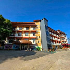 โรงแรม บุรีรัมย์ สิริ รีสอร์ท