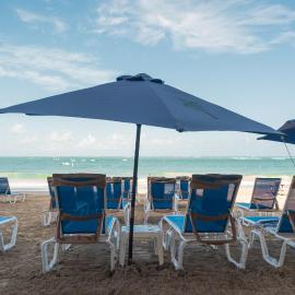 OCEAN VIEW DELUXE SUITE: PVT. BEACH & POOL, Hotel in San Juan
