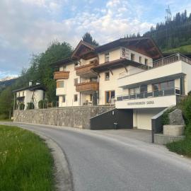 Apartment with Alpine views
