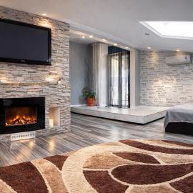 Stone City Apartment in Park Zone