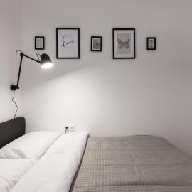 Hook Urban Spacious Studio