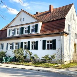 Villa Seenswert，Lauta的飯店