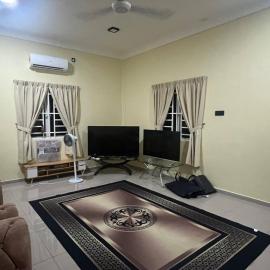 Homestay Abah, hotel a Bidur