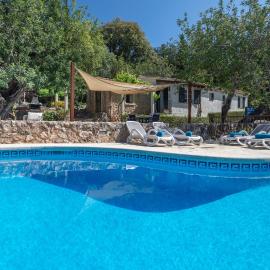 Viesnīca Can Miquel, villa in Pollensa pilsētā Poljensa