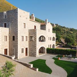 'Acroterra Stone House', Areopoli, Mani