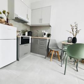 Minimal Vintage Apartment A2, Delta Hospitality