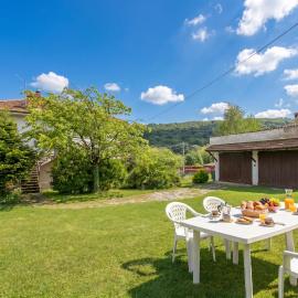 La Dimora Dei Colori Private Garden near Stresa - Happy Rentals