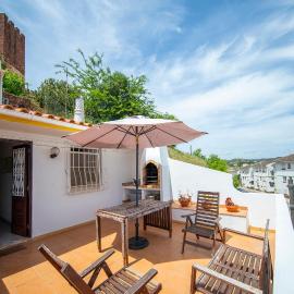 B103 - Castle Way Silves Townhouse, hotel u gradu Silves
