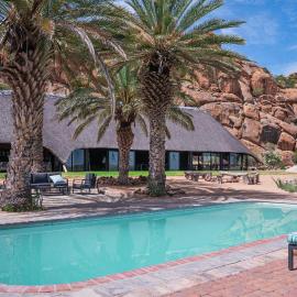 Ai Aiba - The Rock Painting Lodge, hotel en Omaruru