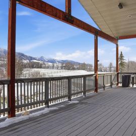 Spacious Retreat Near Yellowstone home, Hotel in Cameron