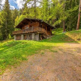 Chalet Petit Poucet 2BR Retreat in forest - Happy Rentals