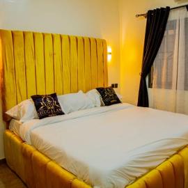 Shugaland hotel and lounge, hotel en Ibadán
