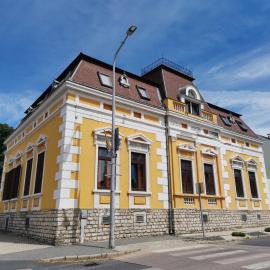 Szent György Vendégház és Rendezvényterem, khách sạn ở Tapolca