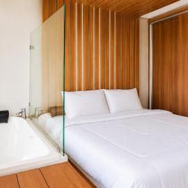 SBroomOfficial Apartemen Chadstone Pollux Mall, hotel in Kedungg