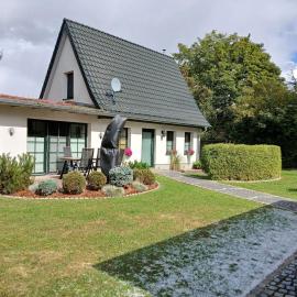 Ferienhaus Frank, hotel din Gellenthin