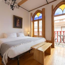 Casa da Baixa by PURUS، فندق في كويمبرا