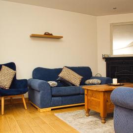 Stylish 3-Bed Home Walk to Lahinch Village, hotel in Lahinch
