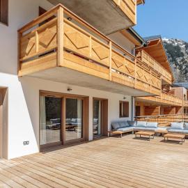Hara-Kiri, superbe appartement avec terrasse vue montagne, hotel in Champagny-en-Vanoise